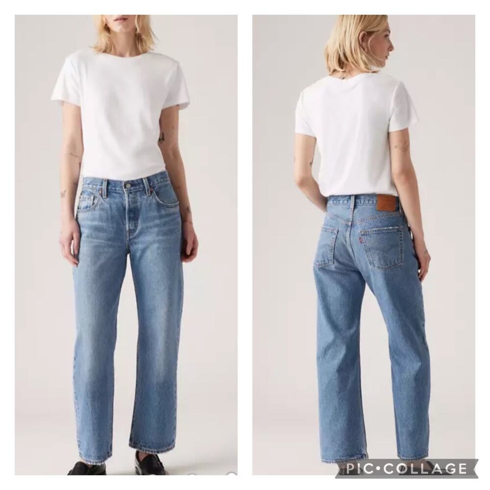 Levi's Straight Leg Jeans in Light Blue Denim